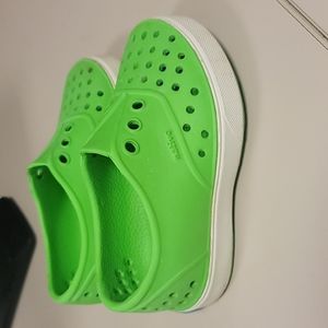 Green native shoes c6